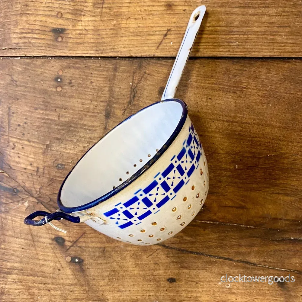 Vintage Belgian Enamel Colander – Blue & White - Bild 3