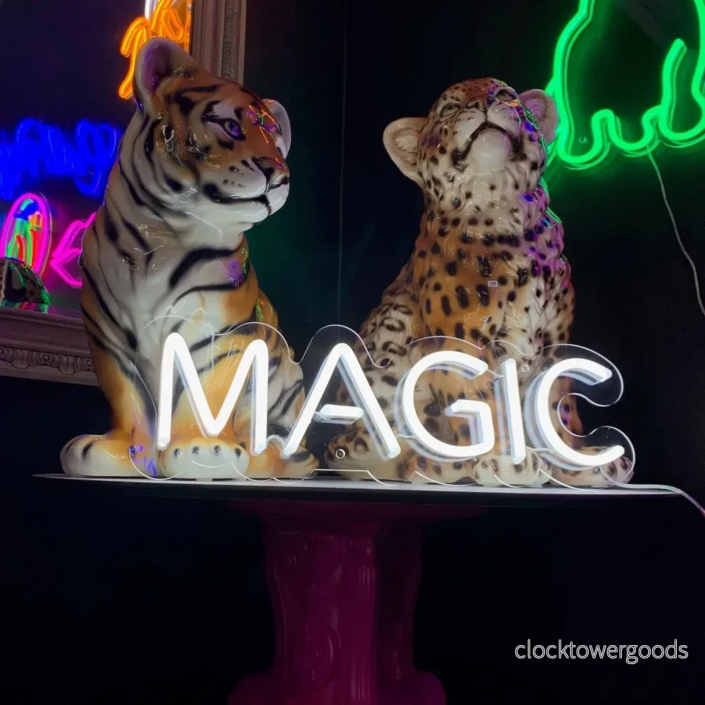 "MAGIC" 56x17cm. LED NEONSKYLT. - Bild 3