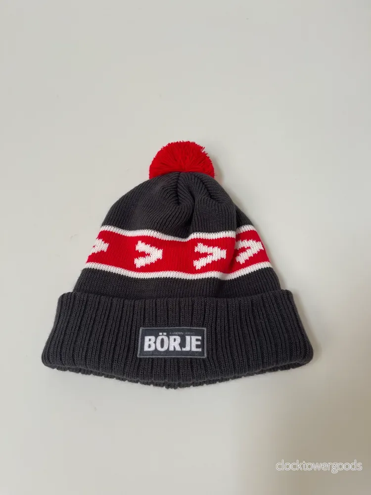 Mössa Börje – Grå/ Röd