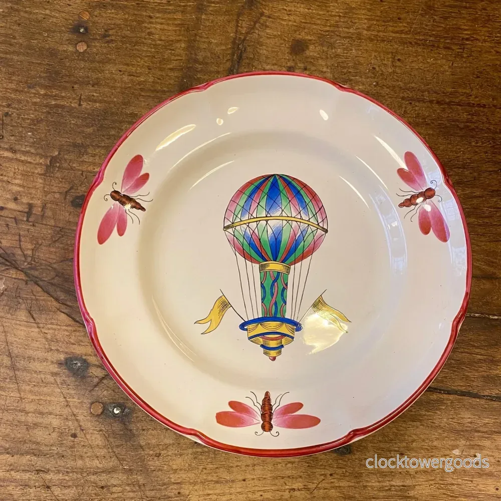 Vintage St Clément Decorative Plate – Hot Air Balloon Motif Vintage St Clément Decorative Plate – Hot Air Balloon Motif