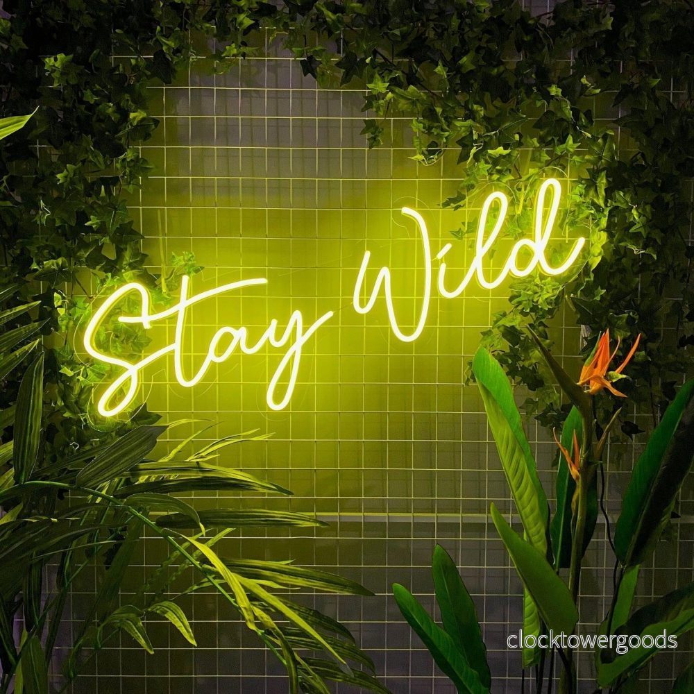 ”Stay Wild” Led neonskylt. ”Stay Wild” Led neonskylt.