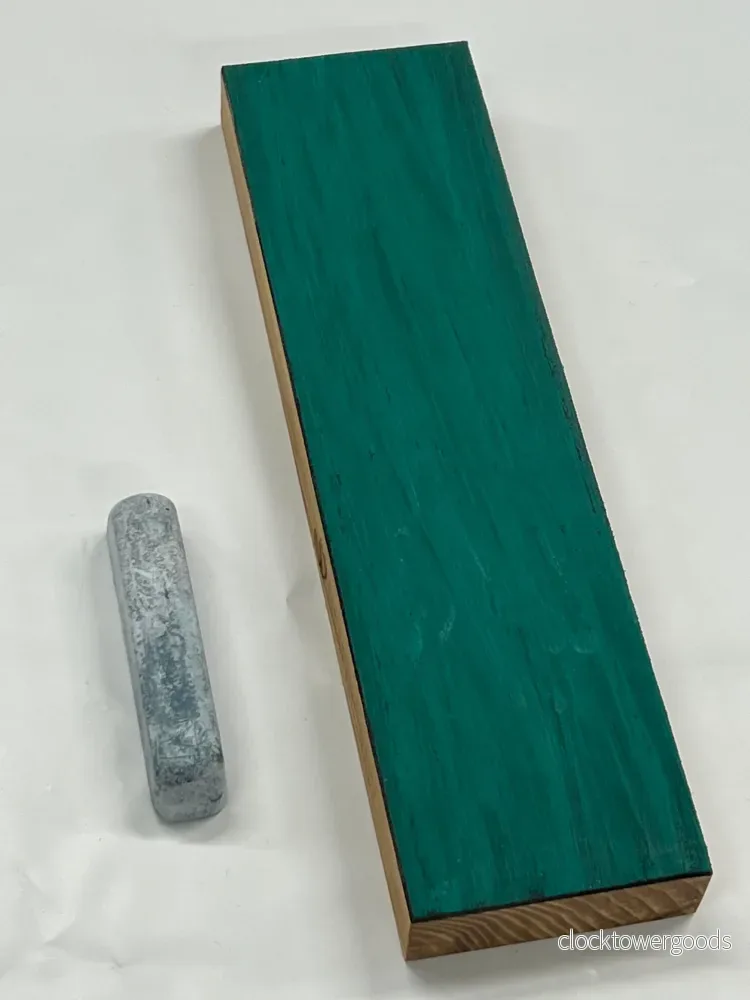 Läderstrigel 220 × 61 × 22 mm insmord med slippasta LS4P1