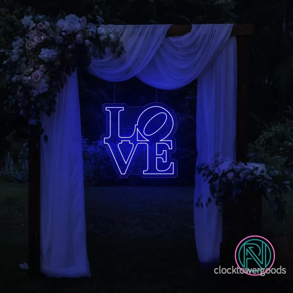 "LOVE" Led neonskylt. - Bild 2