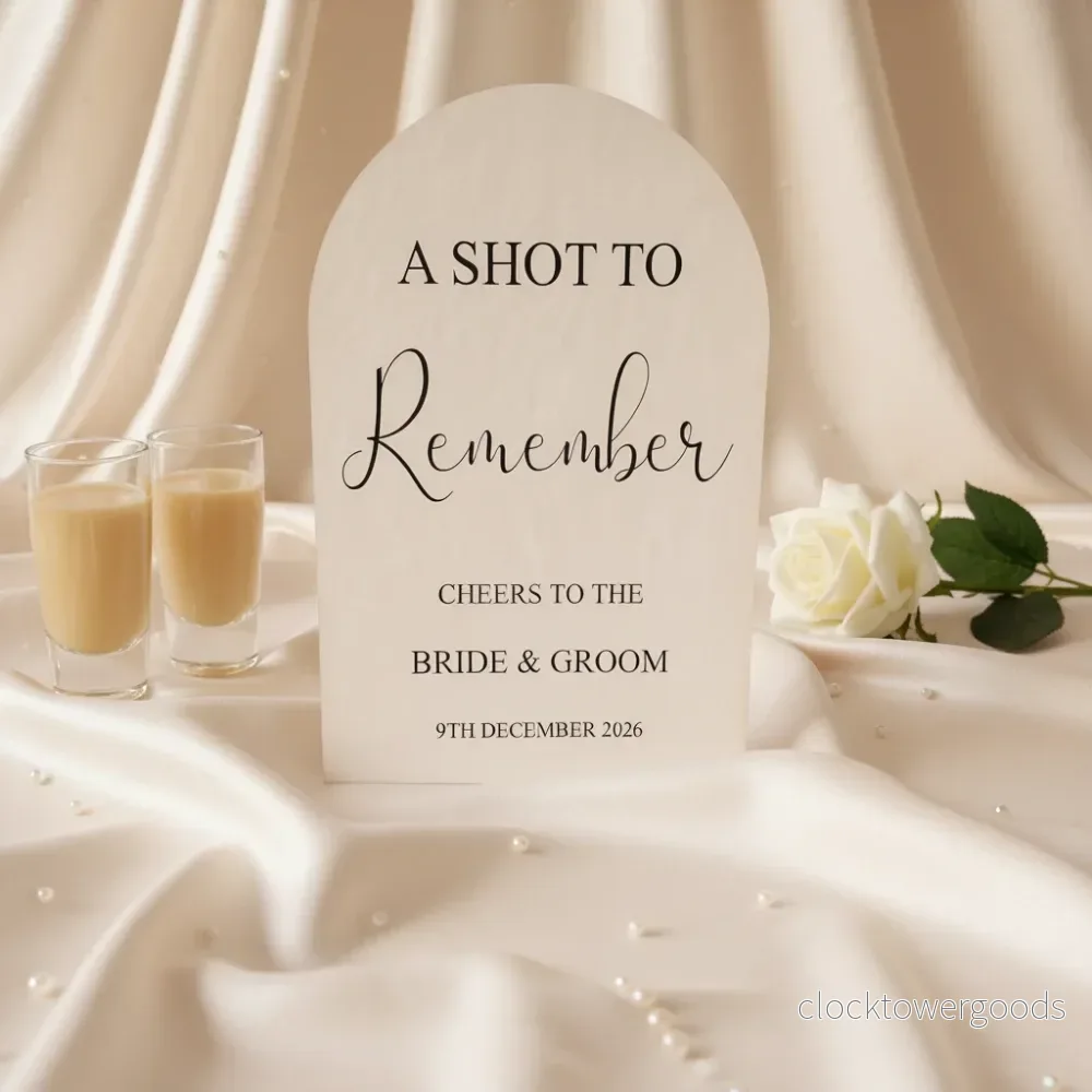 A Shot To Remember – En akrylskylt för fest och glädje