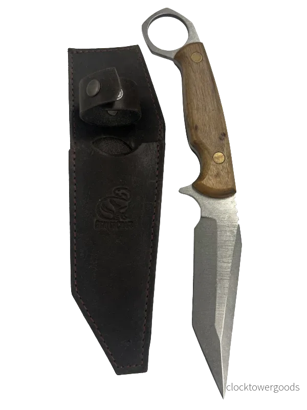 Ukrainsk campingkarambit CGK1 med läderslida Ukrainsk campingkarambit CGK1 med läderslida