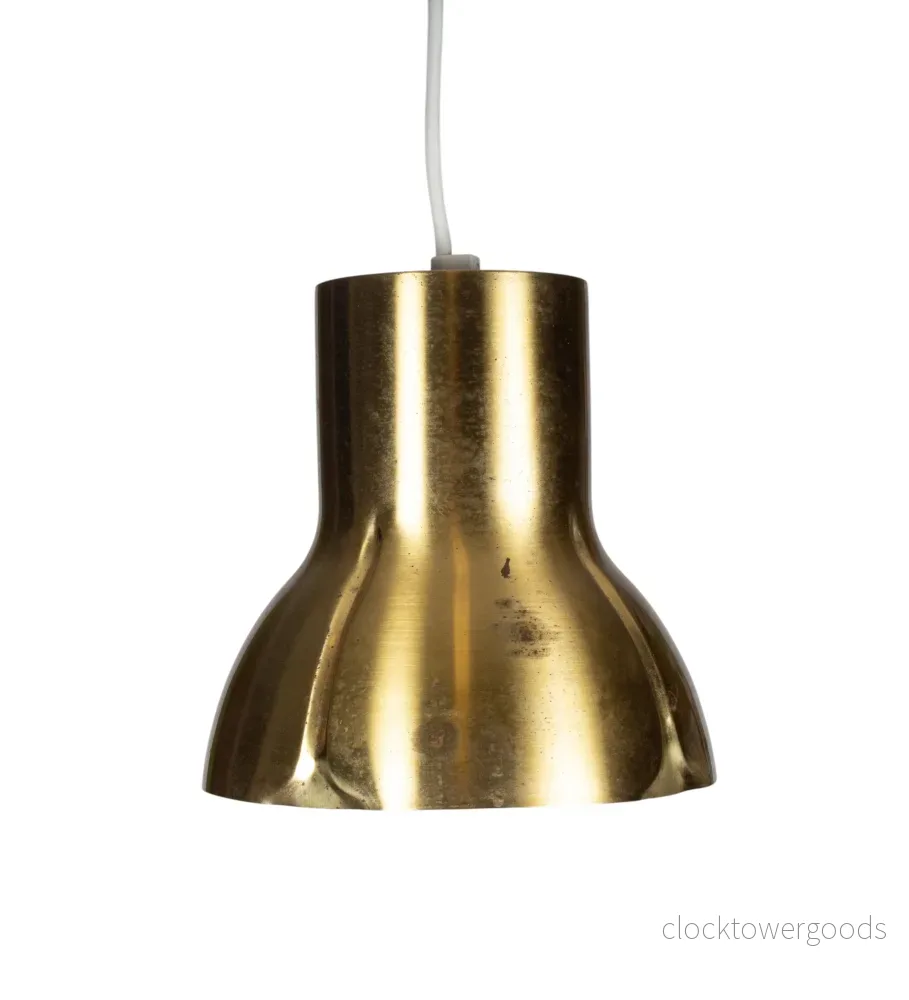 Fönsterlampa i mässing Fönsterlampa i mässing