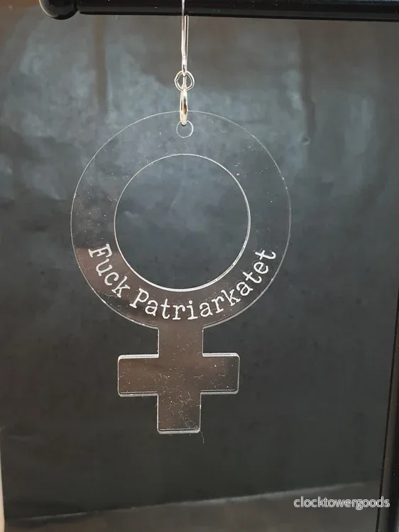 Graverad Transparent Venus