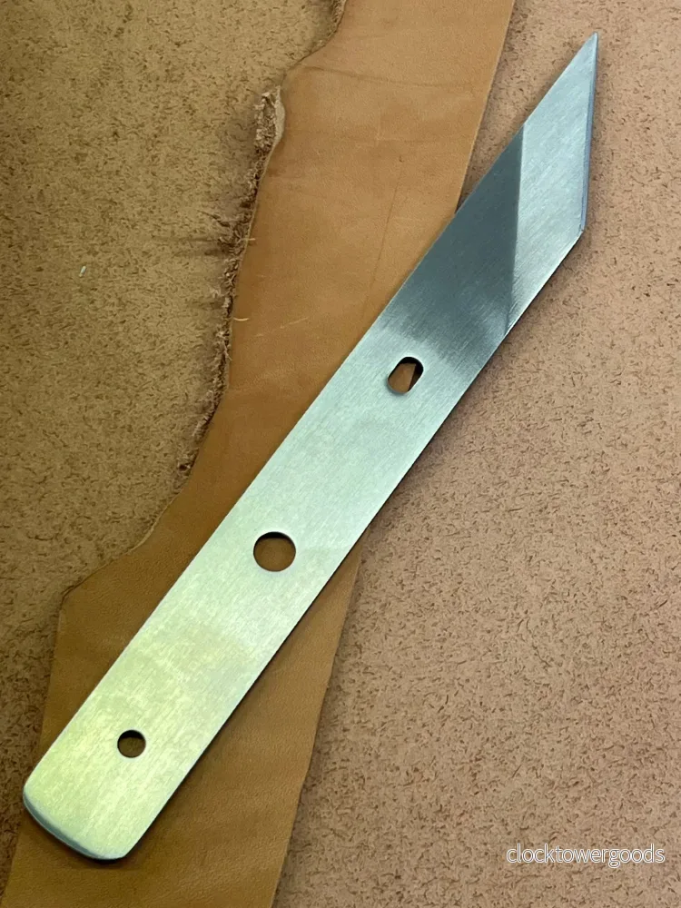 Vinklat blad för läderkniv i fransk stil - Bild 2