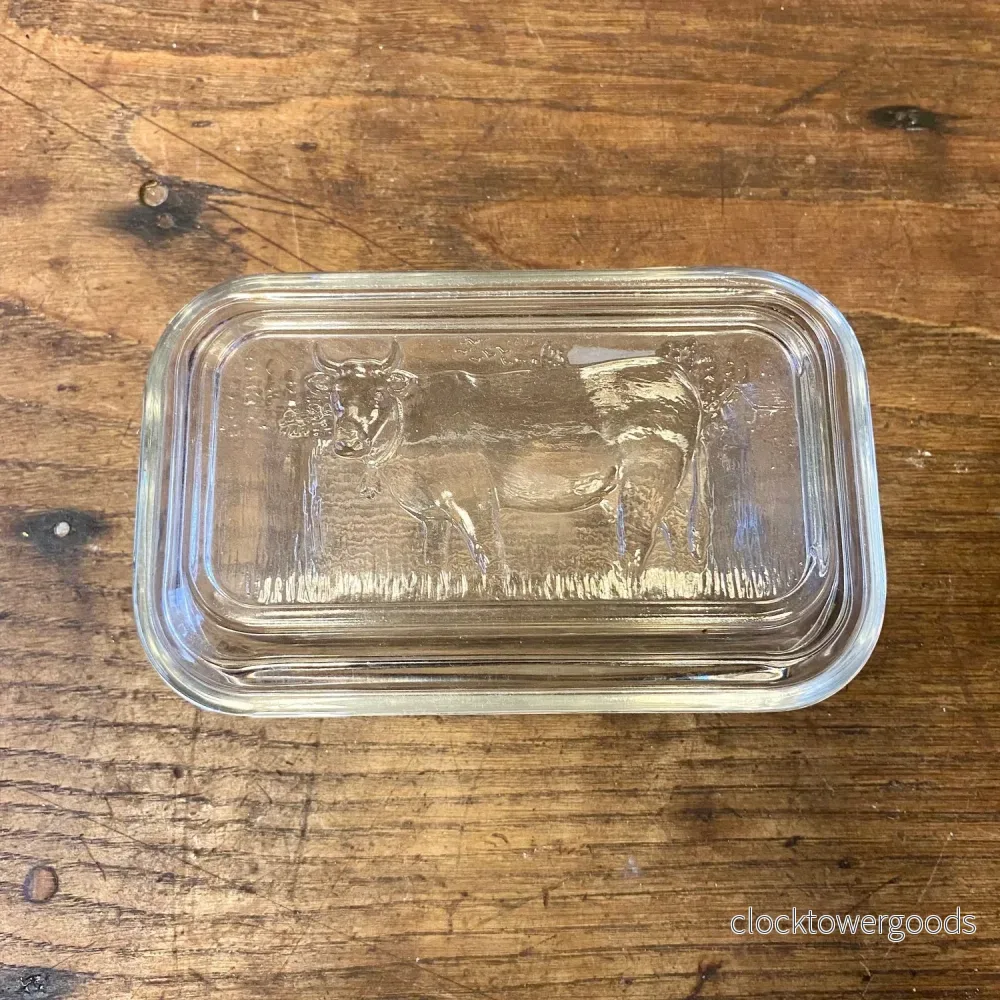 Vintage Glass Butter Dish – Cow Motif Vintage Glass Butter Dish – Cow Motif