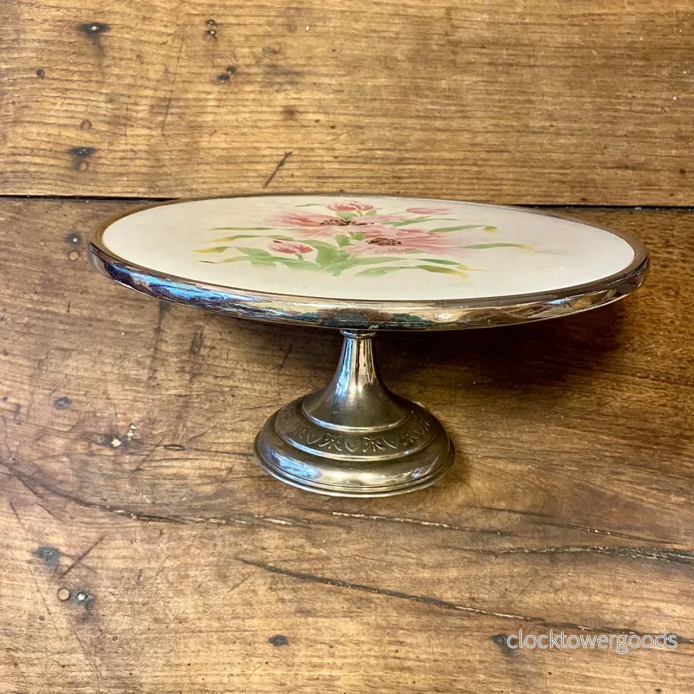 Vintage Pedestal Cake Stand Vintage Pedestal Cake Stand