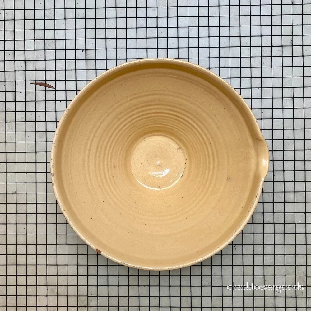 Vintage French Provençale Tian Bowl – Pale Yellow Glaze Vintage French Provençale Tian Bowl – Pale Yellow Glaze