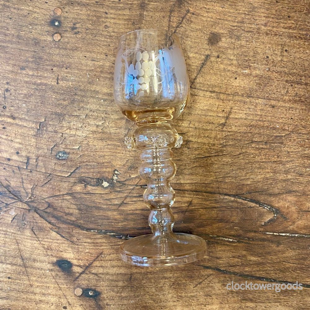 Vintage Alsace Riesling Wine Glass – Etched Grape Motif