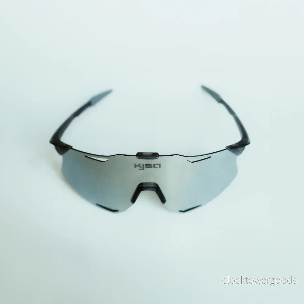 MODEL AERO