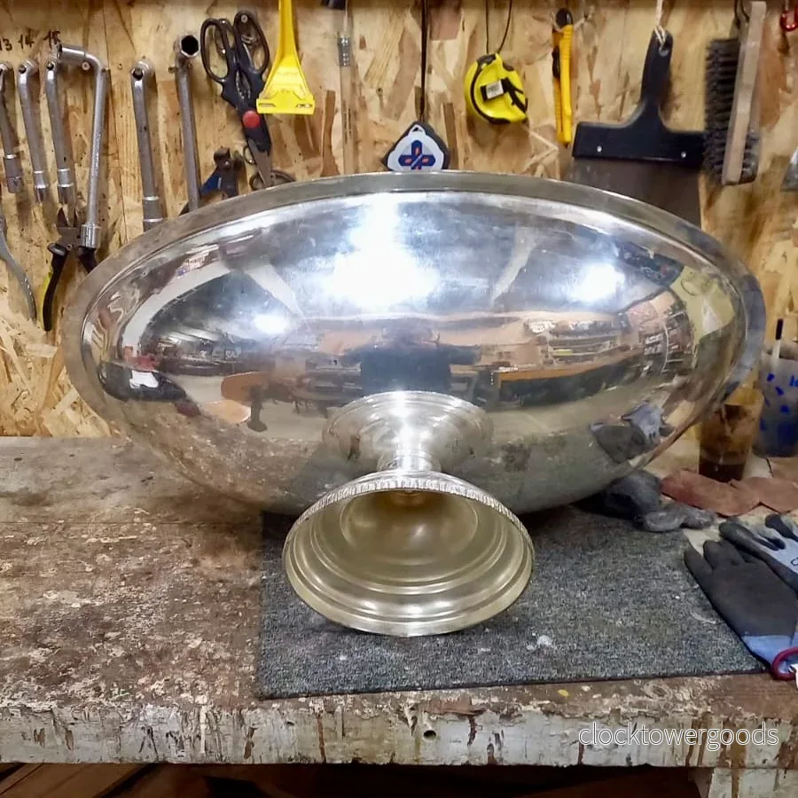 Large French Champagne Vasque - Bild 2