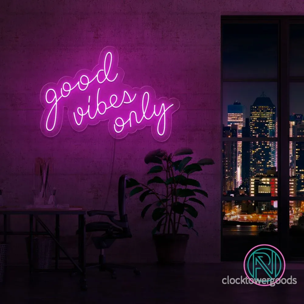 ”good vibes only” Led neonskylt. 83×54 cm. ”good vibes only” Led neonskylt. 83×54 cm.