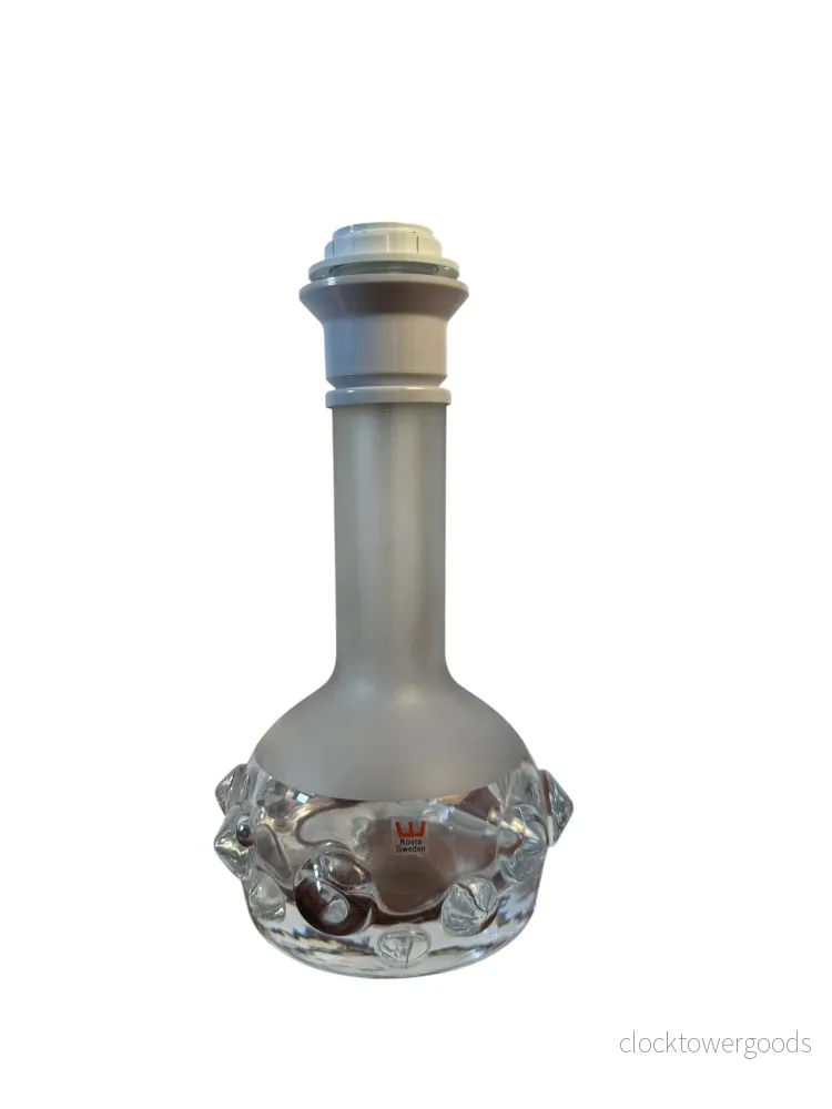 Vacker Bordslampa i glas
